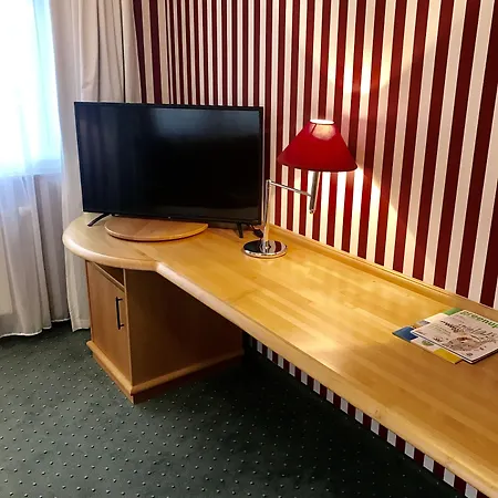 Hotel Berlin - Greenline