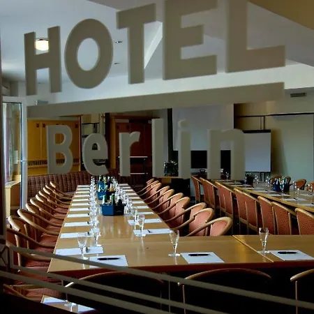 Berlin - Greenline 3* Zossen