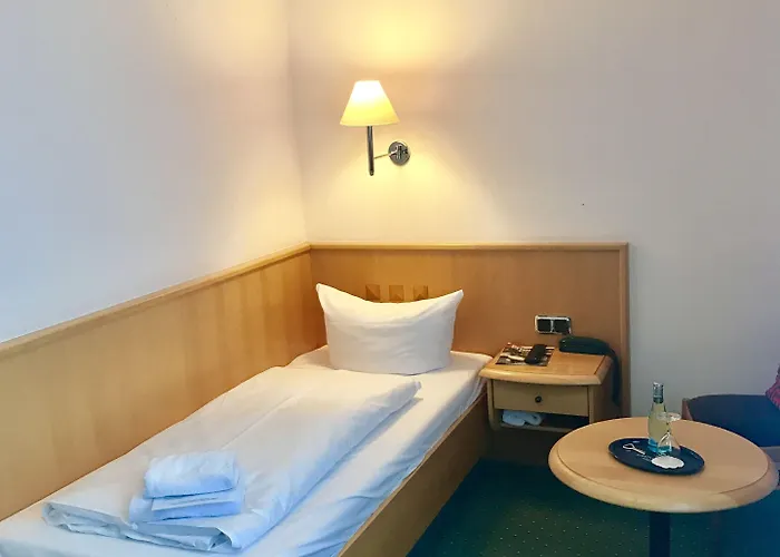 Berlin - Greenline Hotel 3*